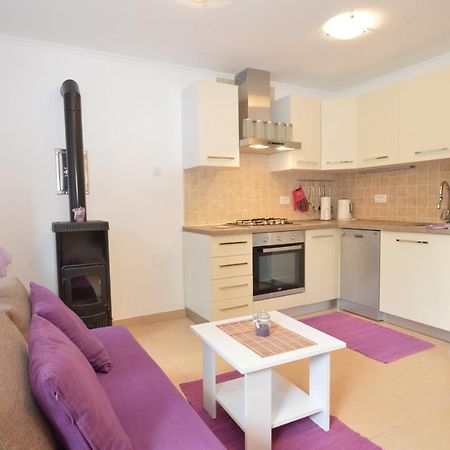 Apartment Hrasta Vrana  外观 照片
