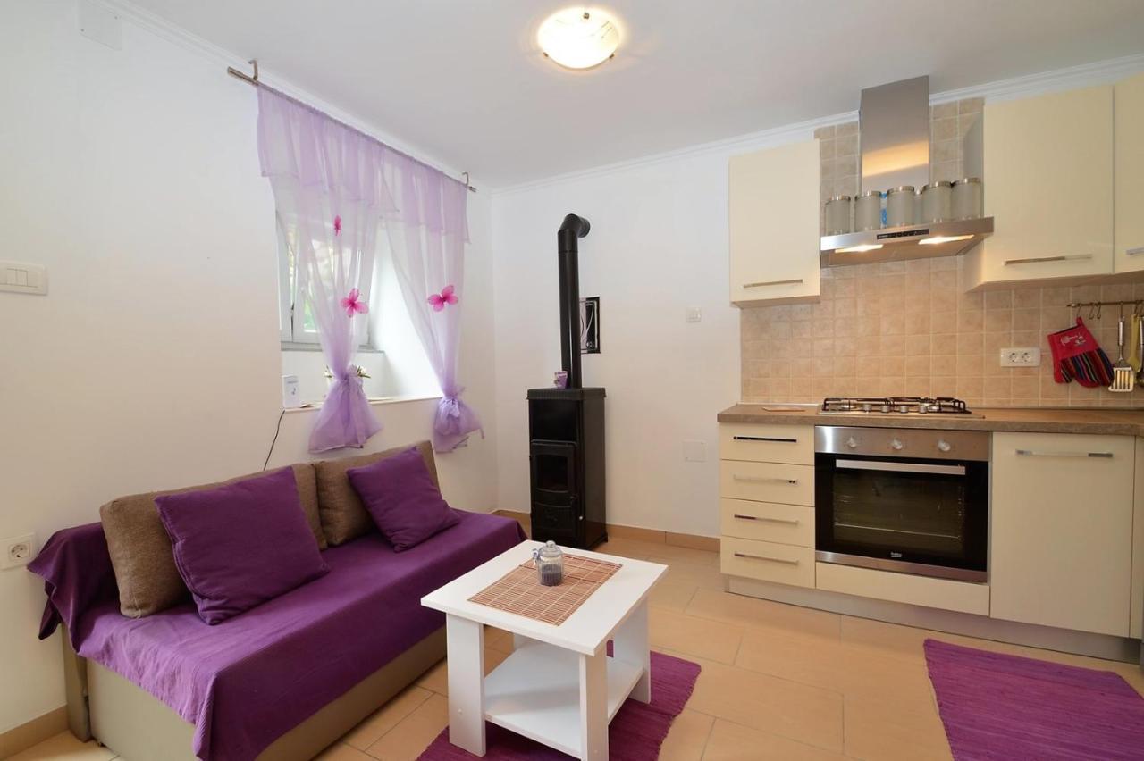 Apartment Hrasta Vrana  外观 照片
