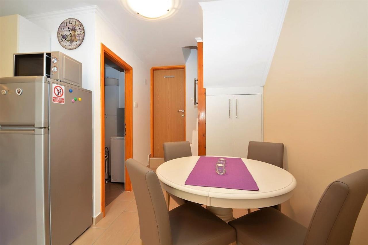 Apartment Hrasta Vrana  外观 照片